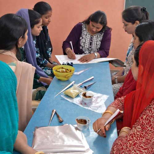 Beautician course in mumbai for girls